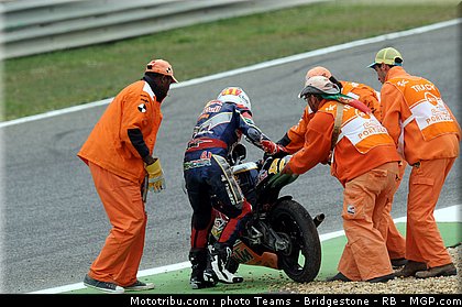 red_bull_rookie_cup_binder_2_portugal_2011_estoril.jpg
