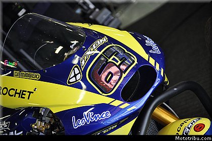 moto2_tech3_08_catalogne_montmelo_2011.JPG
