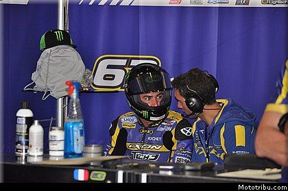 moto2_tech3_29_catalogne_montmelo_2011.JPG