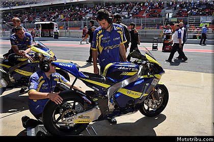 moto2_tech3_34_catalogne_montmelo_2011.JPG