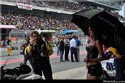 motogp_pitbabe_10_catalogne_montmelo_2011.JPG