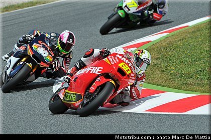 moto2_051_catalogne_montmelo_2011.JPG