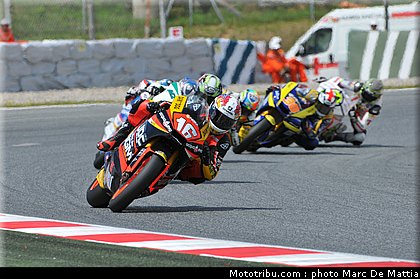 moto2_057_catalogne_montmelo_2011.JPG