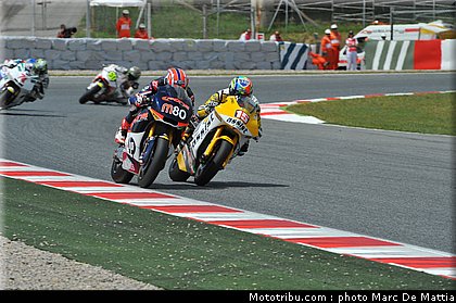 moto2_076_catalogne_montmelo_2011.JPG