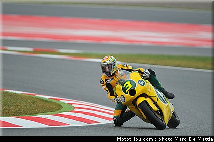 moto2_corsi_2_catalogne_montmelo_2011.JPG