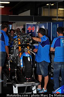 moto2_espargaro_p_1_catalogne_montmelo_2011.JPG