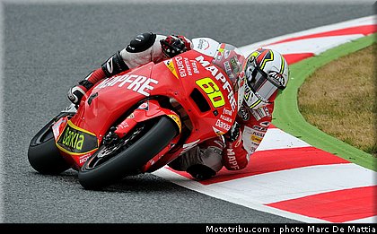 moto2_simon_2_catalogne_montmelo_2011.JPG