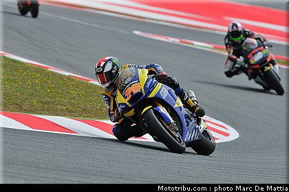 moto2_smith_02_catalogne_montmelo_2011.JPG