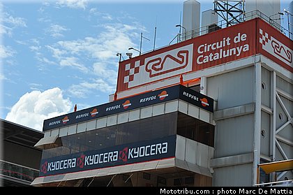 motogp_ambiance_05_catalogne_montmelo_2011.JPG