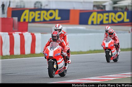 motogp_ambiance_13_catalogne_montmelo_2011.JPG