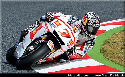 motogp_aoyama_01_catalogne_montmelo_2011.jpg