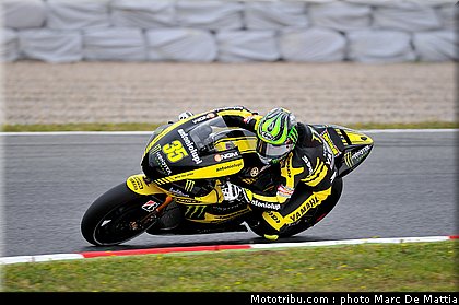 motogp_crutchlow_02_catalogne_montmelo_2011.jpg