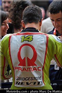 motogp_depuniet_05_catalogne_montmelo_2011.JPG