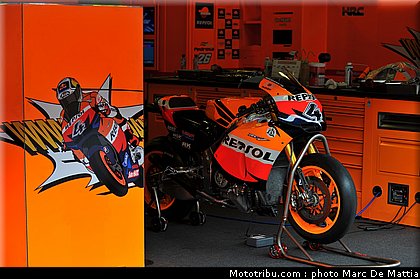 motogp_dovizioso_01_catalogne_montmelo_2011.JPG