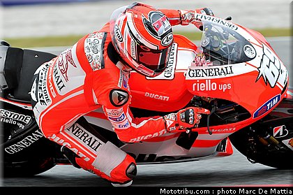motogp_hayden_10_catalogne_montmelo_2011.jpg
