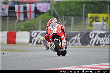 motogp_hayden_12_catalogne_montmelo_2011.JPG