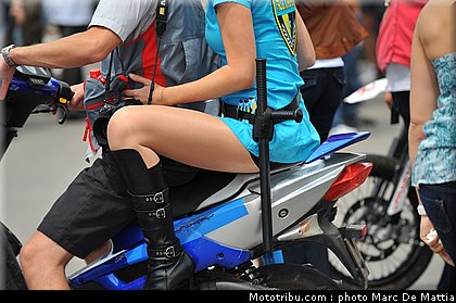 motogp_pitbabes_35_catalogne_montmelo_2011.JPG