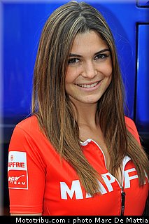 motogp_pitbabes_47_catalogne_montmelo_2011.JPG