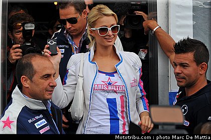 motogp_pitbabes_62_catalogne_montmelo_2011.JPG