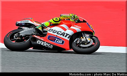 motogp_rossi_08_catalogne_montmelo_2011.jpg