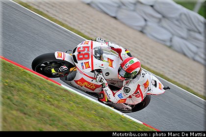 motogp_simoncelli_01_catalogne_montmelo_2011.JPG