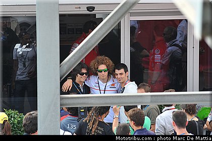 motogp_simoncelli_02_catalogne_montmelo_2011.JPG