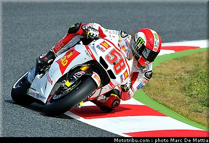 motogp_simoncelli_07_catalogne_montmelo_2011.jpg