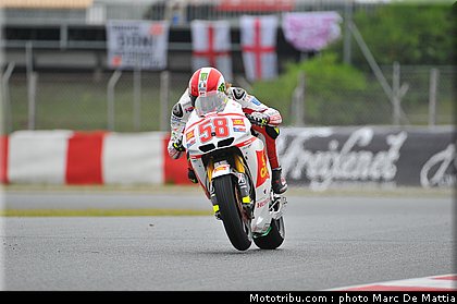 motogp_simoncelli_12_catalogne_montmelo_2011.JPG
