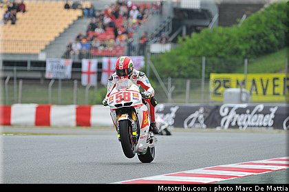 motogp_simoncelli_13_catalogne_montmelo_2011.JPG