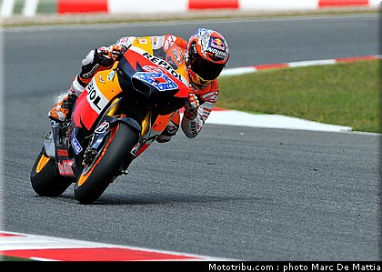 motogp_stoner_06_catalogne_montmelo_2011.jpg