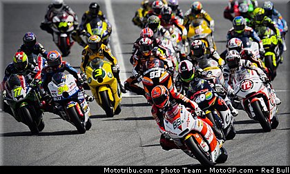 moto2_001_catalogne_montmelo_2011.jpg