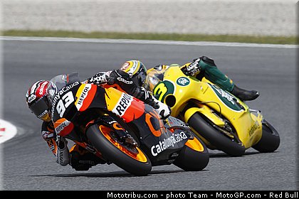 moto2_008_catalogne_montmelo_2011.jpg