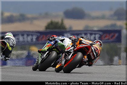 moto2_010_catalogne_montmelo_2011.jpg