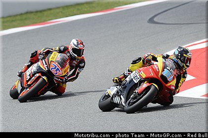moto2_020_catalogne_montmelo_2011.jpg