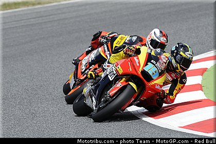 moto2_031_catalogne_montmelo_2011.jpg