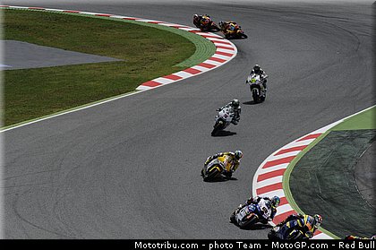 moto2_037_catalogne_montmelo_2011.jpg