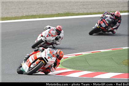 moto2_050_catalogne_montmelo_2011.jpg