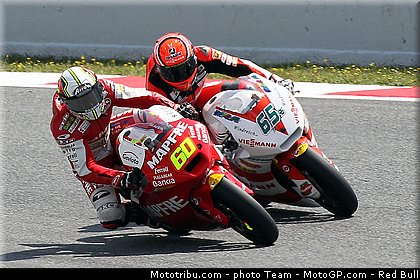moto2_059_catalogne_montmelo_2011.jpg