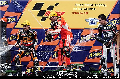 moto2_063_catalogne_montmelo_2011.jpg