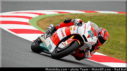 moto2_bradl_23_catalogne_montmelo_2011.jpg