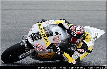 moto2_luthi_3_catalogne_montmelo_2011.jpg