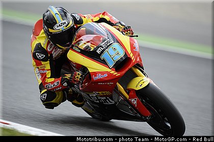 moto2_simeon_09_catalogne_montmelo_2011.jpg