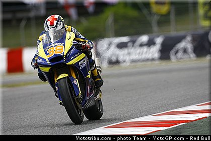 moto2_smith_16_catalogne_montmelo_2011.jpg