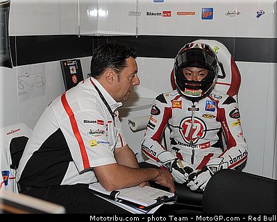 moto2_takahashi_06_catalogne_montmelo_2011.jpg