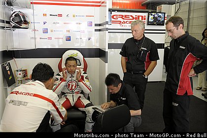 moto2_takahashi_10_catalogne_montmelo_2011.jpg