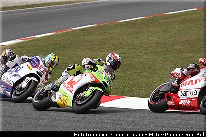 motogp_046_catalogne_montmelo_2011.jpg