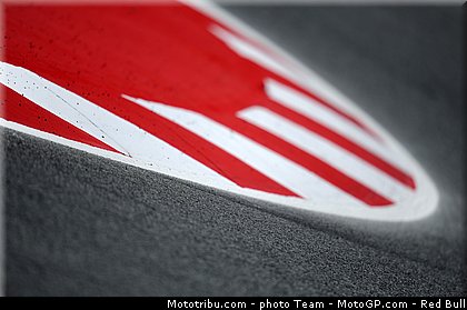 motogp_085_catalogne_montmelo_2011.jpg
