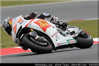 motogp_aoyama_09_catalogne_montmelo_2011.jpg