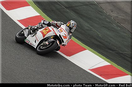 motogp_aoyama_16_catalogne_montmelo_2011.jpg