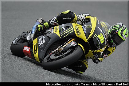motogp_crutchlow_10_catalogne_montmelo_2011.jpg
